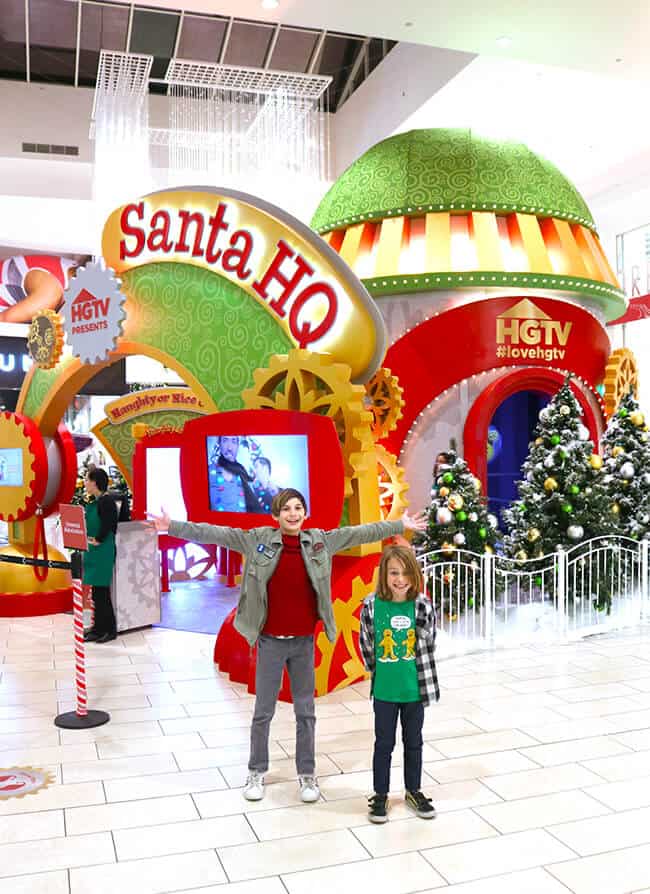 We Went to HGTV's Santa HQ and Met Santa! - Popsicle Blog