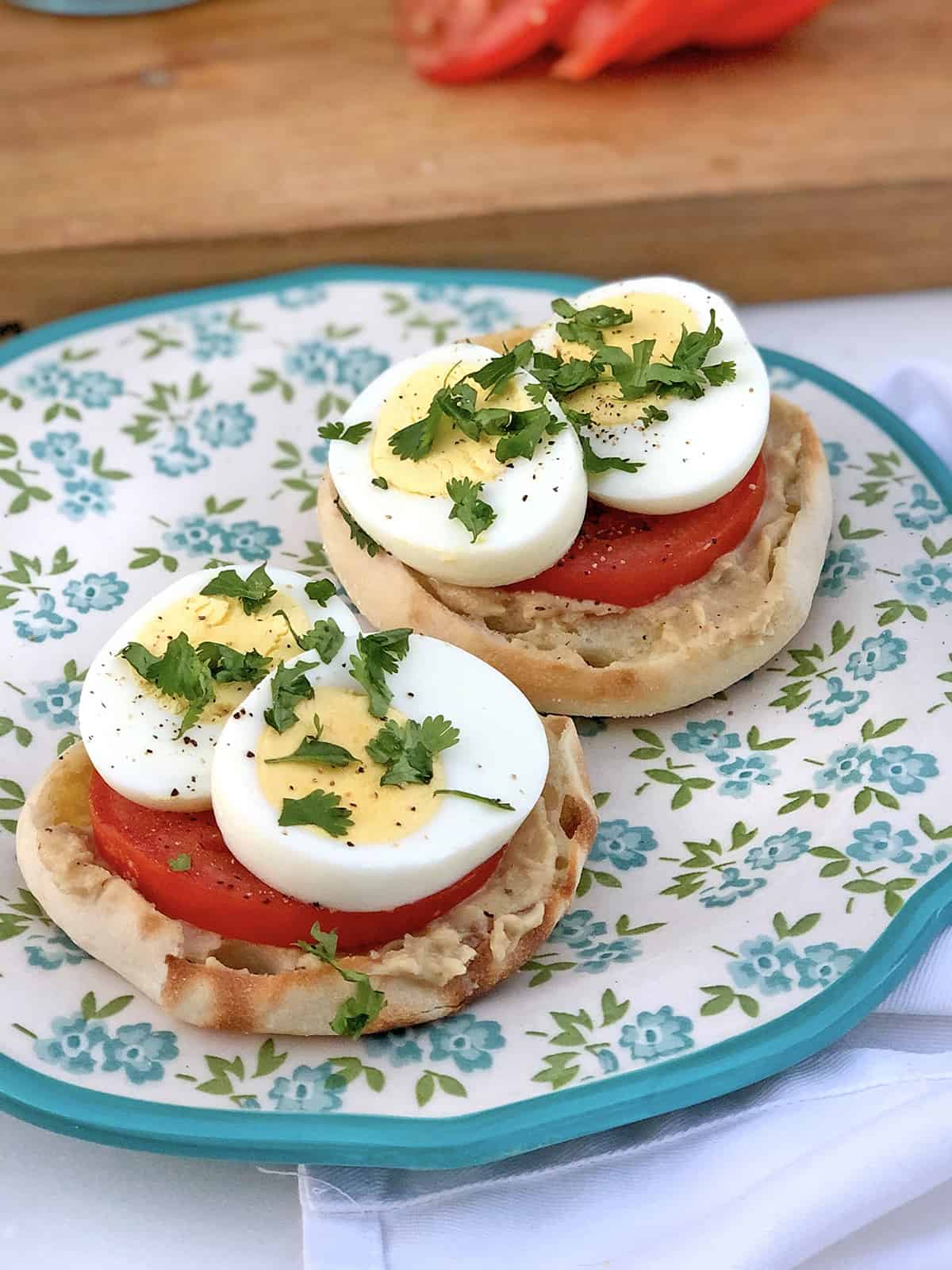 Breakfast Sandwich with Hummus, Scrambled Eggs and Tomato - Half Cup Habit