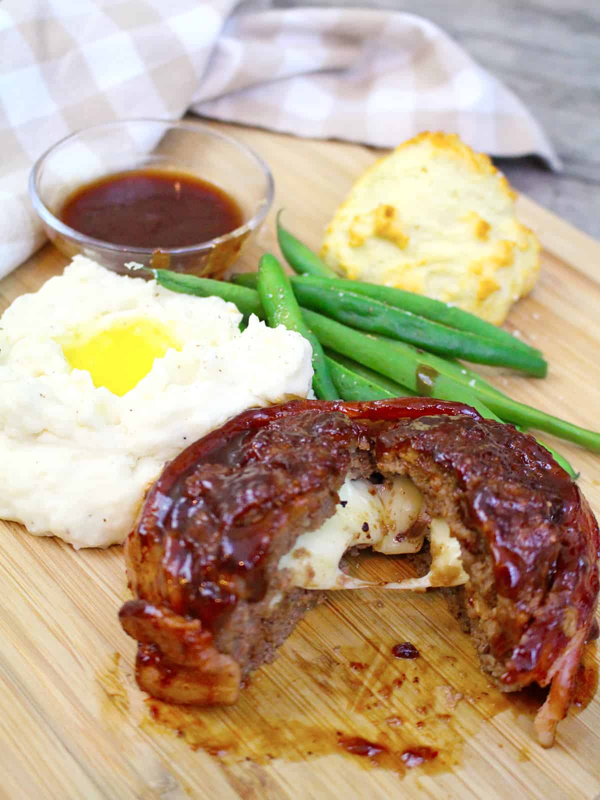 Bacon Wrapped Mini Meatloaves With Boysenberry Barbecue Sauce 6517