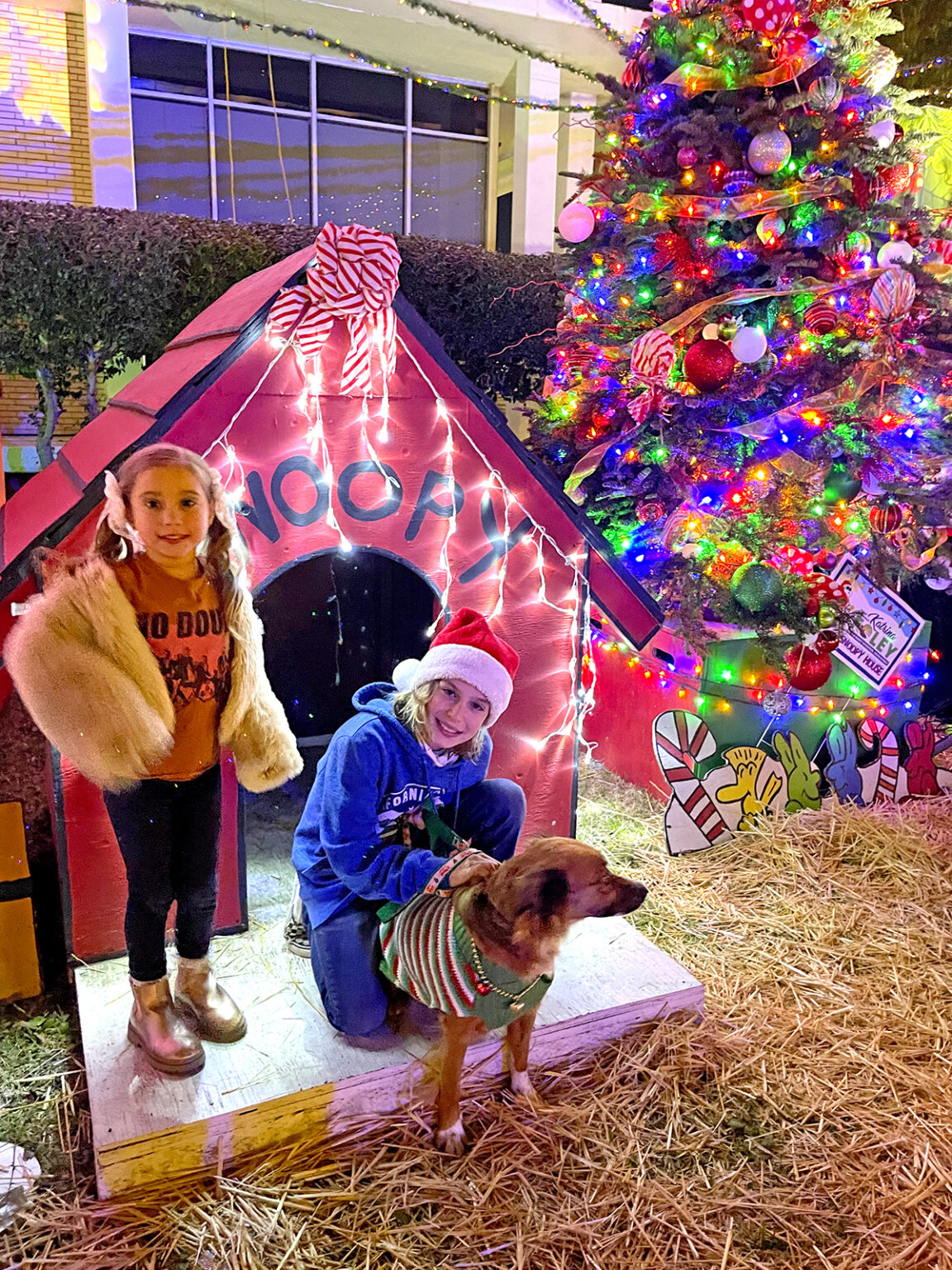 the-snoopy-house-holiday-display-at-costa-mesa-city-hall-2023